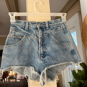Vintage western high waisted jean shorts